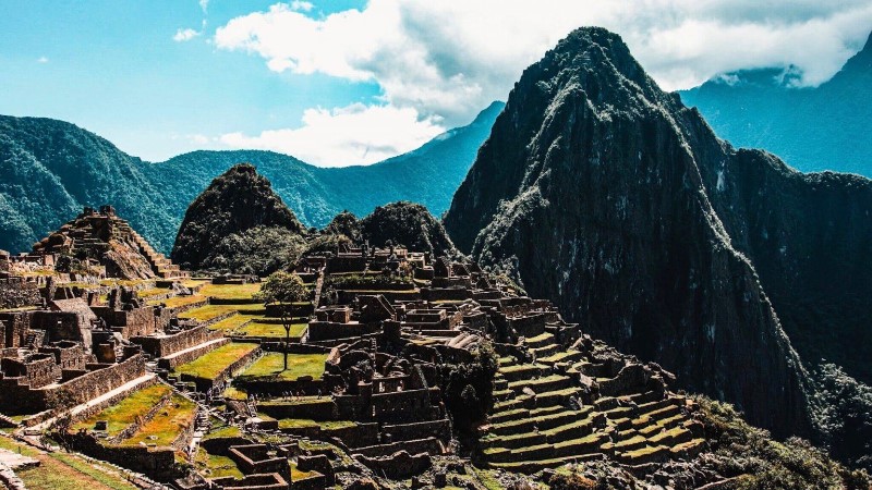 Descubre cómo llegar a Machu Picchu de forma fácil y rápida. Conoce las mejores opciones de transporte y planifica tu viaje sin preocupaciones.