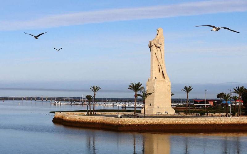 Descubre los mejores lugares para visitar en Huelva capital y disfruta de su encanto y cultura. ¡Planifica tu viaje ahora!